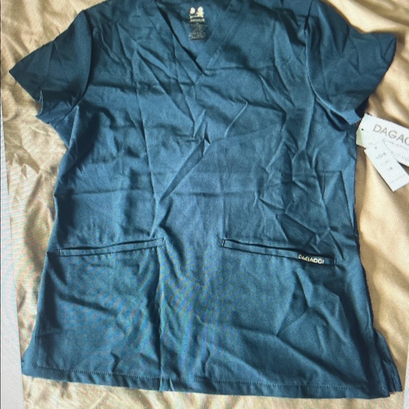 Dagacci Blue Scrub Top Natural Strecth Premium XS NWT - Picture 1 of 4